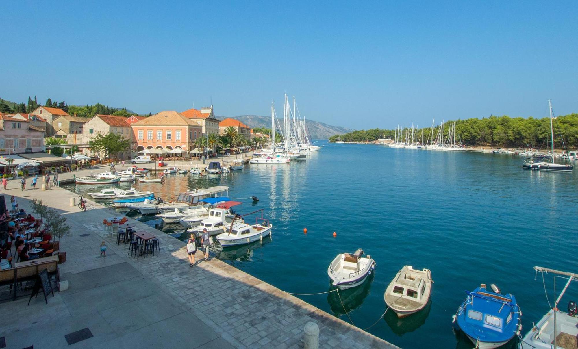 House At The Seafront Apartment Stari Grad  Exterior photo